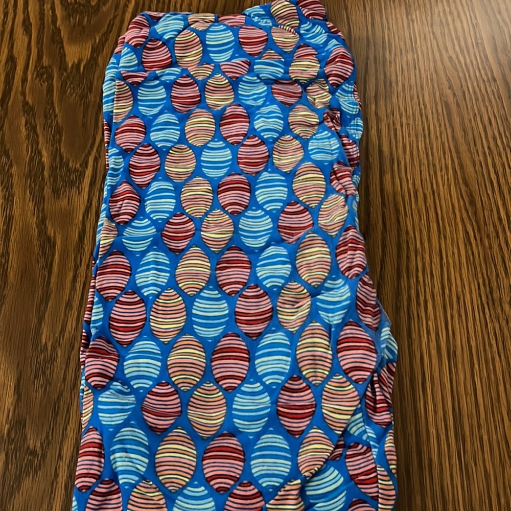 LuLaRoe TC Easter egg leggings